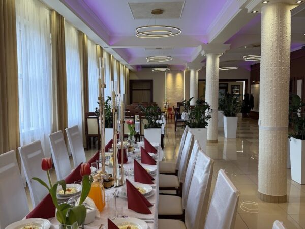 Sala Restauracji Ostoja w Bobowej