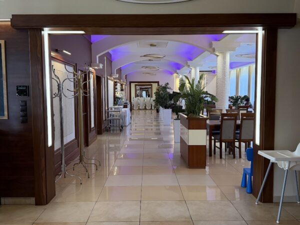 Sala Restauracji Ostoja w Bobowej